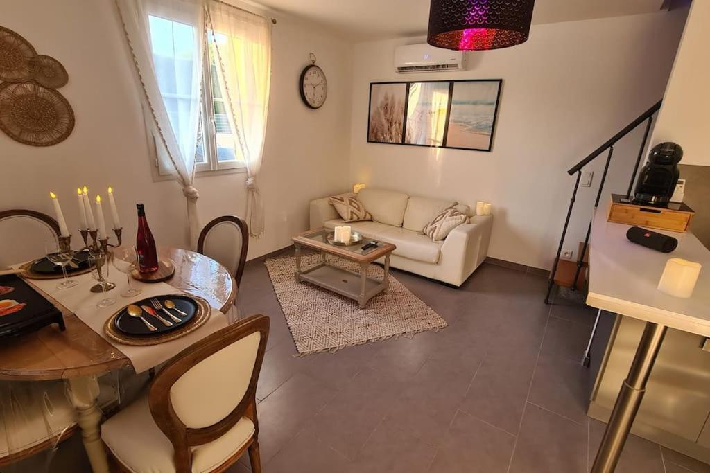 La Villa Romane Montfaucon  外观 照片